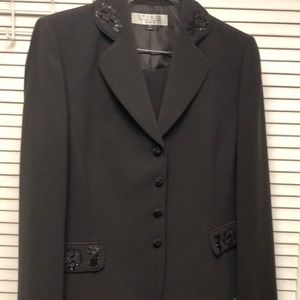 Studio Tahari Two Piece Suit Gently Used